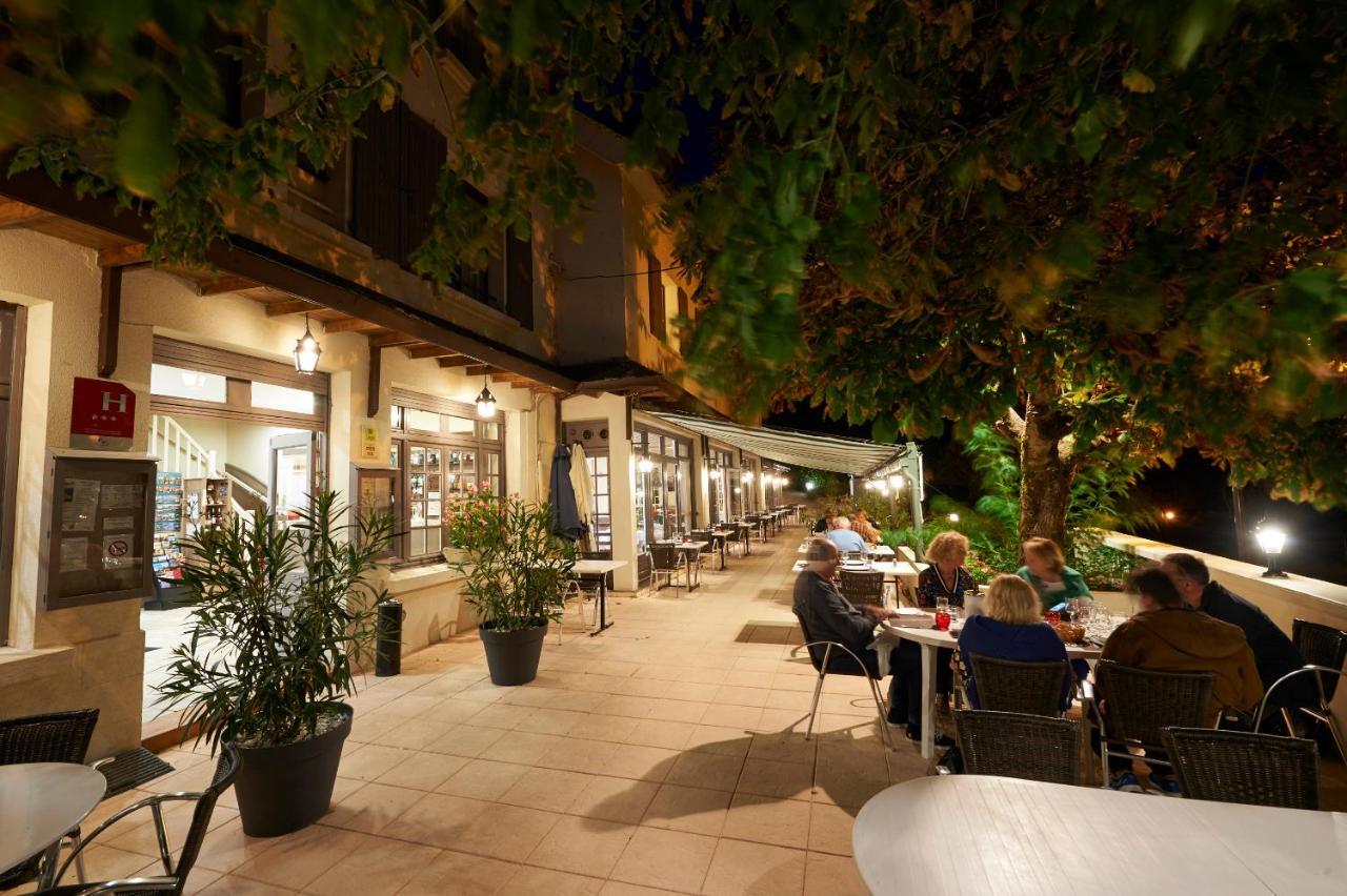 Logis Hotel Le Belle Rive Najac Exterior photo